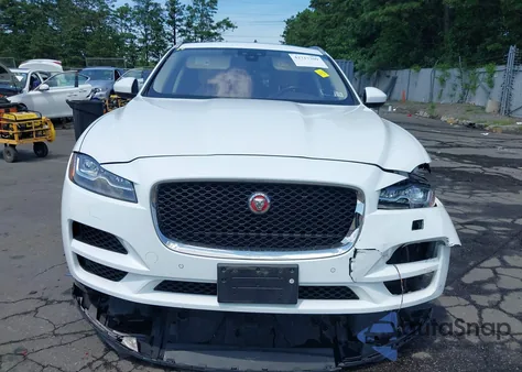 2018 Jaguar F-Pace 25T Prestige from USA, damaged, VIN SADCK2FX2JA249777